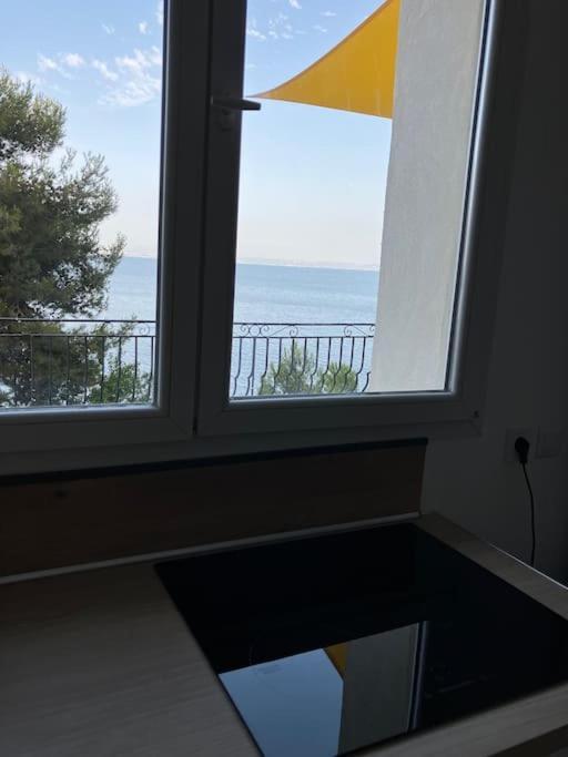 Appartement T4 Terrasse Et Vue イストル エクステリア 写真