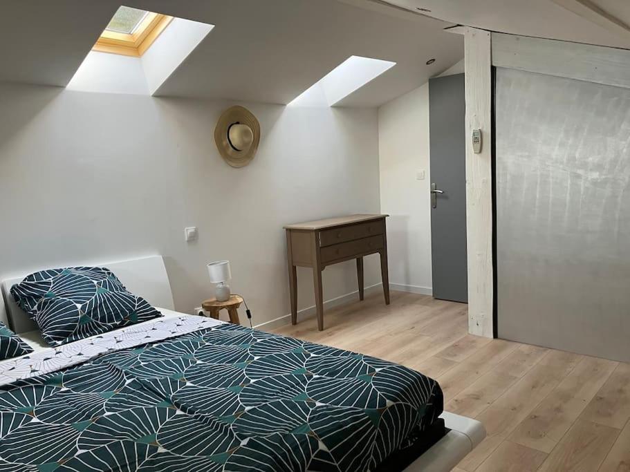 Appartement T4 Terrasse Et Vue イストル エクステリア 写真
