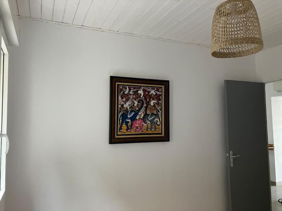 Appartement T4 Terrasse Et Vue イストル エクステリア 写真